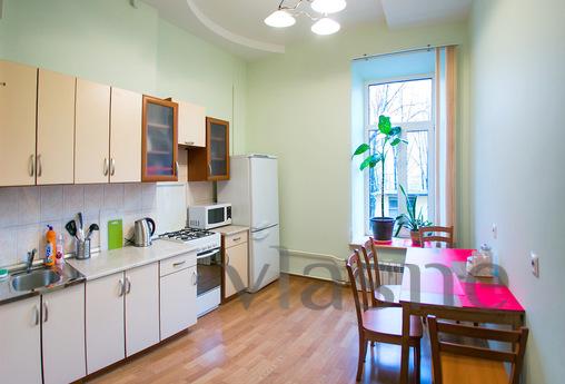 Daily Nevsky Prospect d 77, Saint Petersburg - apartment by the day