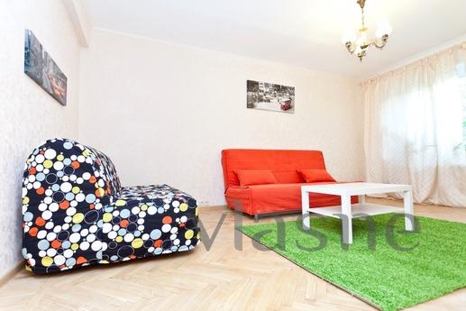 Staroslobodskaya street, 14, Moscow - apartment by the day