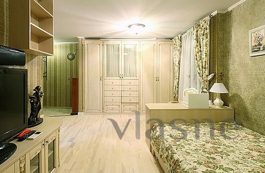 Rent an apartment on the street. 2nd Kvesisskaya, 11, m Save