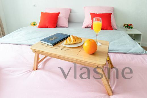 Bright and modern apartment in the cente, Perm - apartment by the day