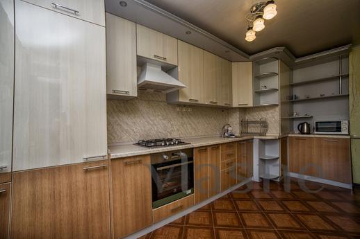 Daily Ak street. Petrova, 16, Смоленск - апартамент за нощувки
