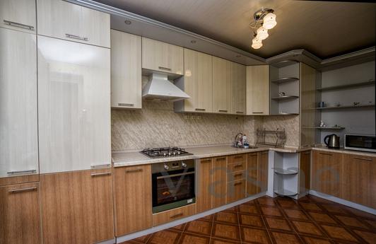 Daily Ak street. Petrova, 16, Смоленск - апартамент за нощувки
