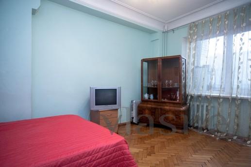 3 bedroom on Belarus (002), Moscow - apartment by the day
