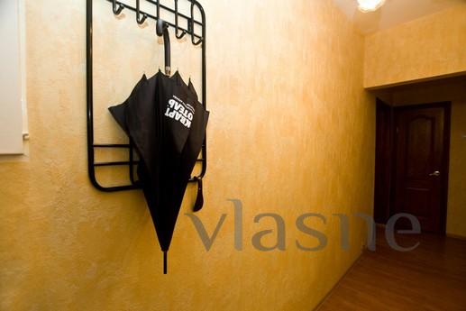 Cozy 2 bedroom apartment (025), Moscow - apartment by the day