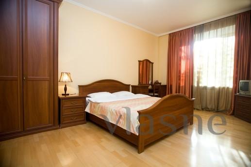 Wonderful 3komnatnaya business class apartment renovated, qu