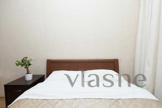 2 bedroom apartment in the Kiev (056), Moscow - apartment by the day