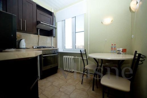 2 bedroom apartment in the Kiev (056), Moscow - apartment by the day