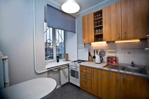 2 bedroom apartment in the Kiev (065), Moscow - apartment by the day