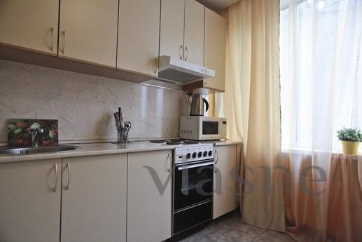 2-bedroom apartment on Smolenskaya (103), Moscow - apartment by the day