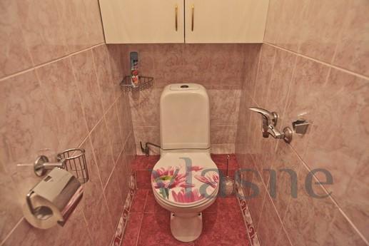 2-bedroom apartment on Smolenskaya (103), Moscow - apartment by the day