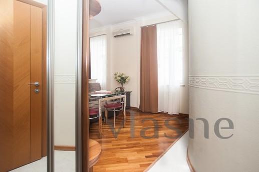 Lovely luxury apartments, Moscow - apartment by the day