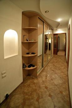 Luxurious one-bedroom apartment Luxurious one-bedroom apartment, Saratov - apartment by the day