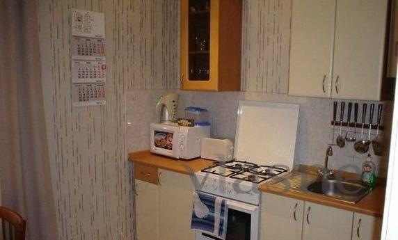 At night, 3 minutes from the metro Prole, Moscow - apartment by the day