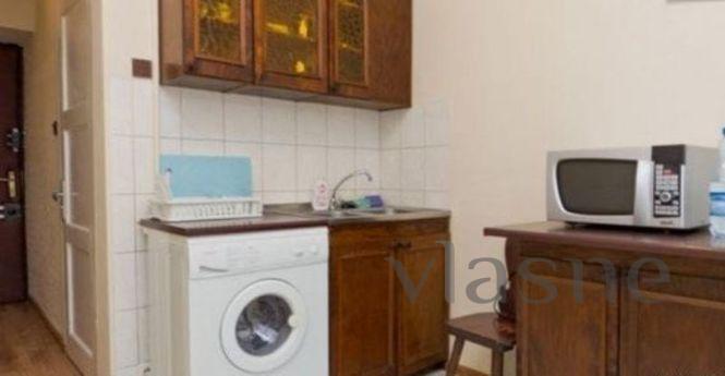 Working 24 hours! GIVE SHORT and clock 1-room apartment, m K