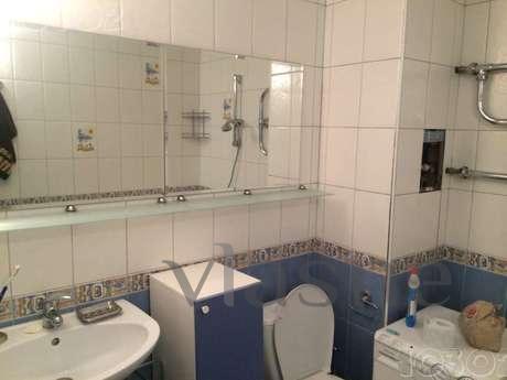 Apartment near the metro, Moscow - apartment by the day