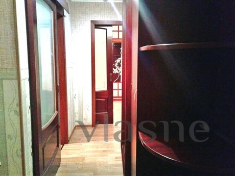 Apartment near the metro, Moscow - apartment by the day