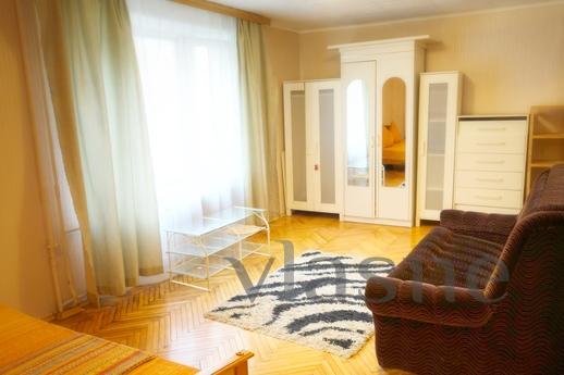Apartment near metro Krasnopresnenskaya, Moscow - apartment by the day