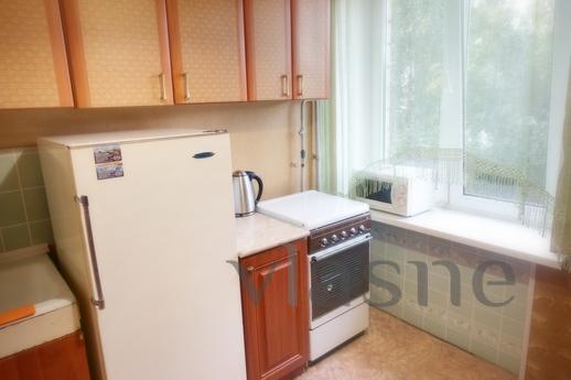 Apartment for rent near the metro, Moscow - apartment by the day
