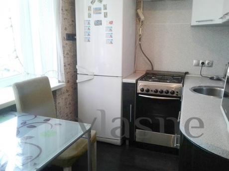 1 bedroom apartment near the metro, Moscow - apartment by the day