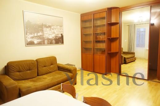 Apartment Metro Kakhovskaya, Moscow - apartment by the day