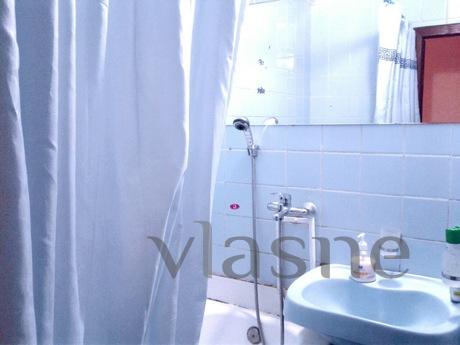 1 bedroom apartment near the metro, Moscow - apartment by the day