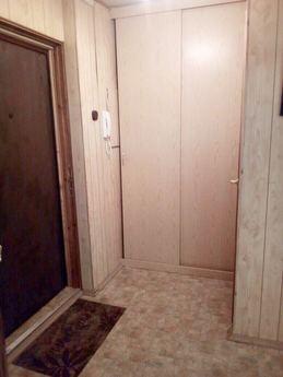 1 bedroom apartment near the metro, Moscow - apartment by the day