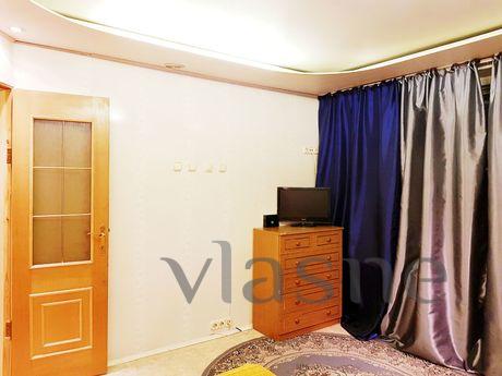 1 bedroom apartment near the metro, Moscow - apartment by the day