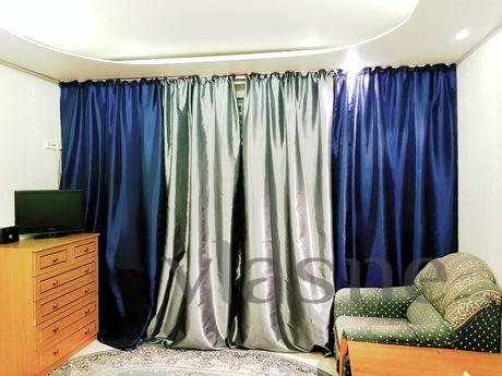 1 bedroom apartment near the metro, Moscow - apartment by the day