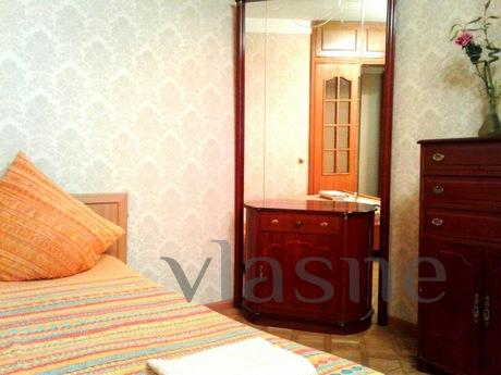1 bedroom apartment near the metro, Moscow - apartment by the day