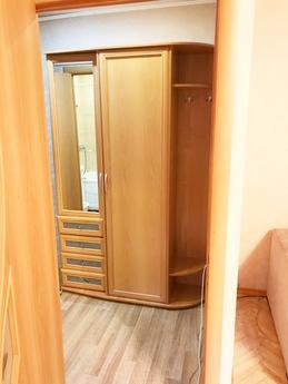 1 bedroom apartment near the metro, Moscow - apartment by the day