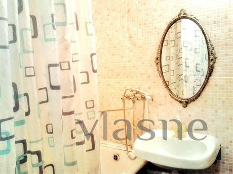 1 bedroom apartment near the metro, Moscow - apartment by the day