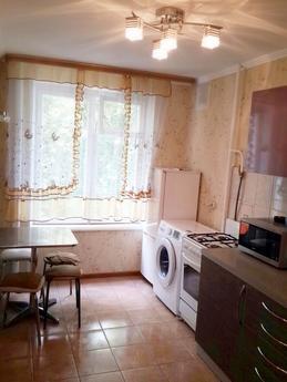 Apartment for a day metro Kashirskaya, Moscow - apartment by the day