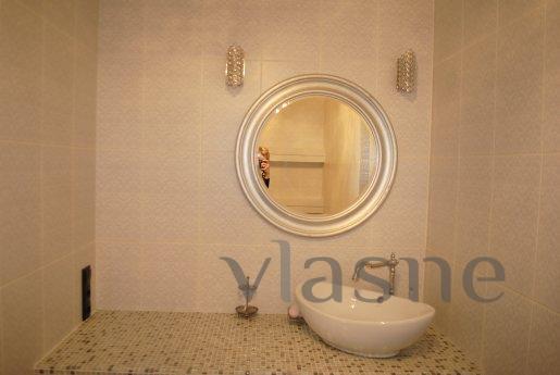1st quarter. VIP- class m.Pokryshkina, Novosibirsk - apartment by the day