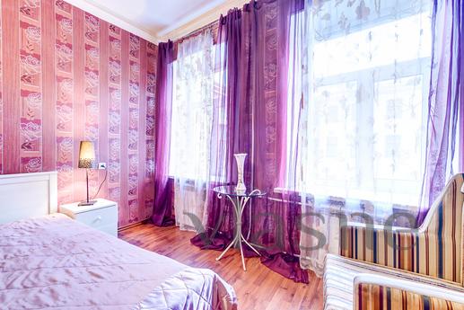 Daily 03 Наб. rivers Moika d 27-27, Saint Petersburg - apartment by the day