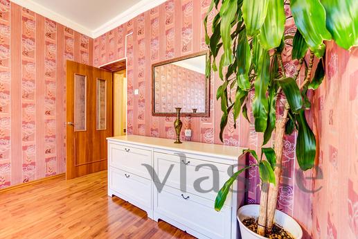 Daily 03 Наб. rivers Moika d 27-27, Saint Petersburg - apartment by the day