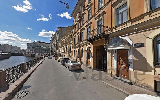 Daily 03 Наб. rivers Moika d 27-27, Saint Petersburg - apartment by the day