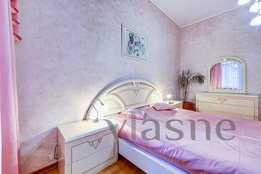Spacious apartment with Jacuzzi in Dvort, Saint Petersburg - apartment by the day