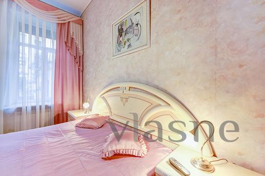 Spacious apartment with Jacuzzi in Dvort, Saint Petersburg - apartment by the day