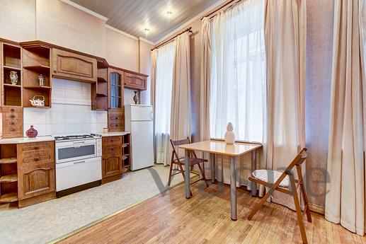 Spacious apartment with Jacuzzi in Dvort, Saint Petersburg - apartment by the day