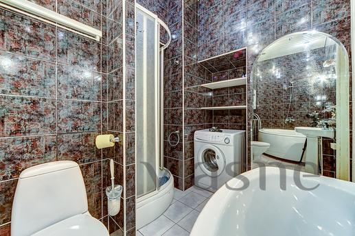 Spacious apartment with Jacuzzi in Dvort, Saint Petersburg - apartment by the day