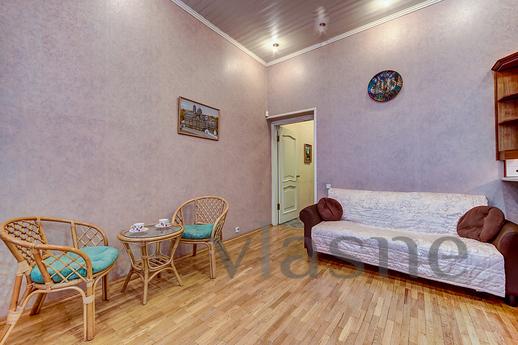 Spacious apartment with Jacuzzi in Dvort, Saint Petersburg - apartment by the day