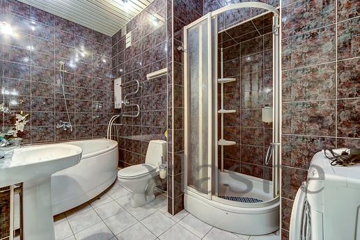 Spacious apartment with Jacuzzi in Dvort, Saint Petersburg - apartment by the day