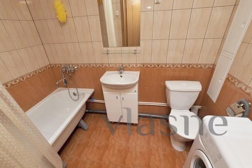 1-km apartment with renovated, Yekaterinburg - apartment by the day