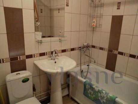 DAILY 1-KM, Yekaterinburg - apartment by the day