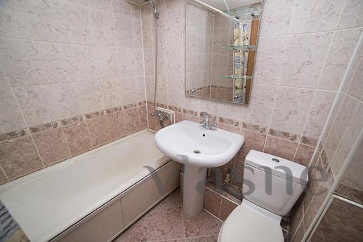 SHORT NEAR METRO, Yekaterinburg - apartment by the day