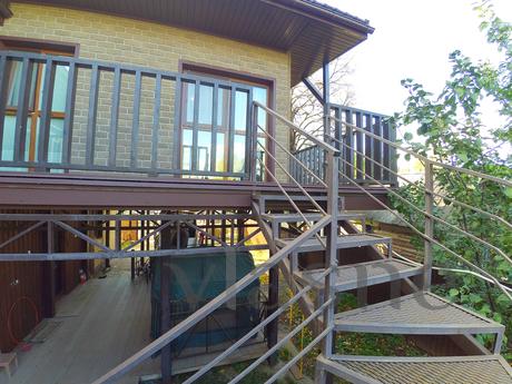 Panoramic 4-seater with a balcony, Kazan - apartment by the day