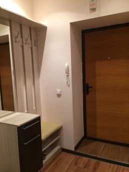 1k for rent in the area of Crystal Cryst, Tyumen - apartment by the day