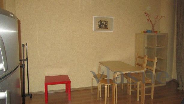 cozy apartment in the city center, Tyumen - apartment by the day