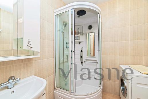 Comfortable and spacious apartment - stu, Yekaterinburg - apartment by the day