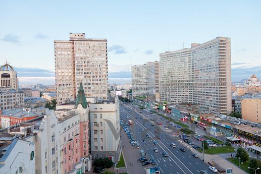 Arbat 22. Moskvy.m center. Arbat, Moscow - apartment by the day